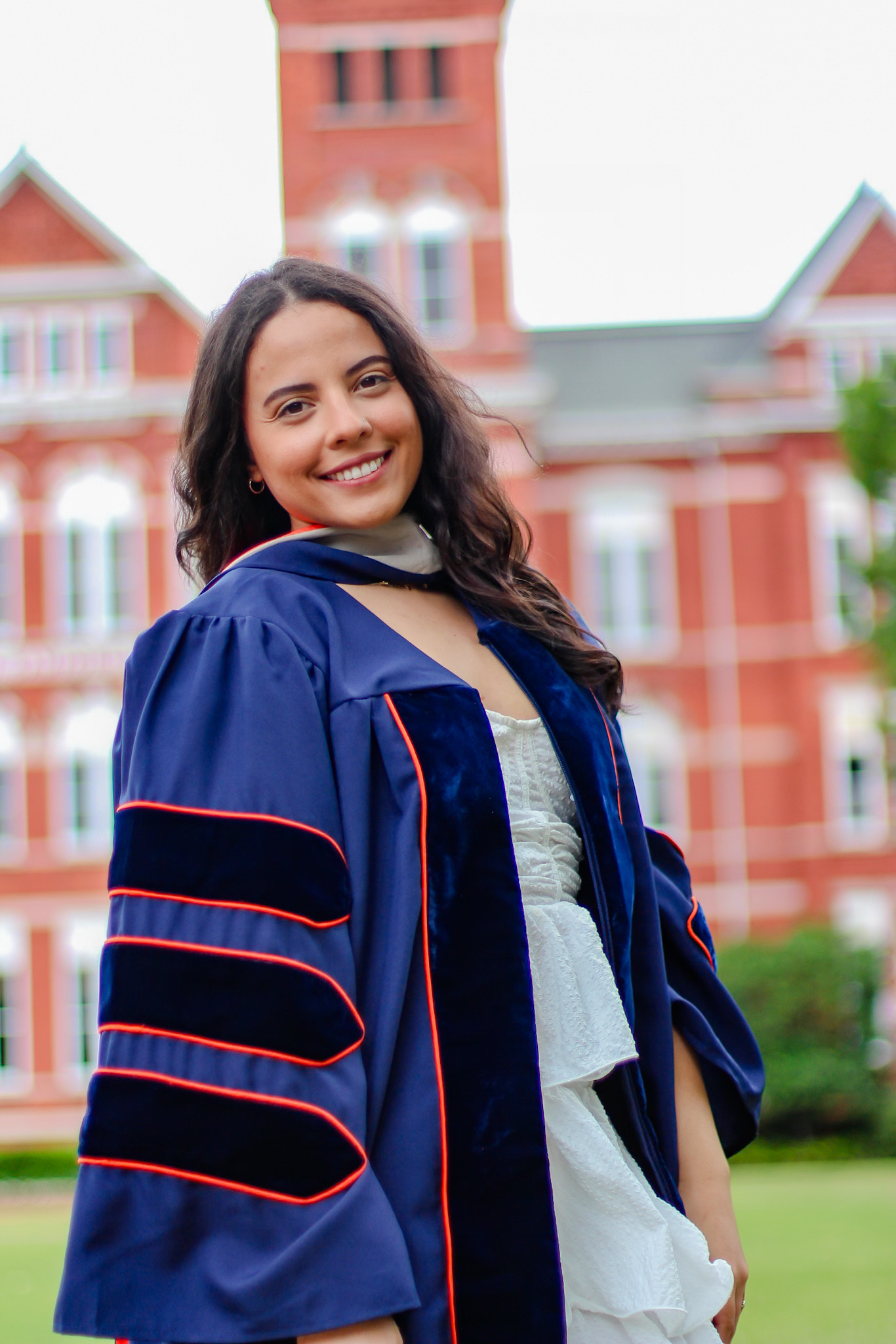 Alexandra Mora-Osoria, DVM